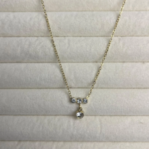 Verdant Pendant Drop Necklace
