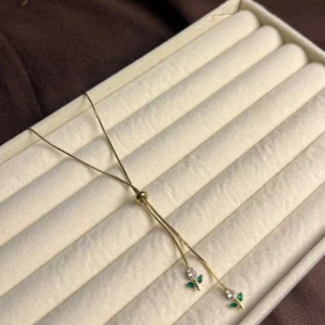 Nacklace