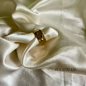 Gold Oval Signet Ring