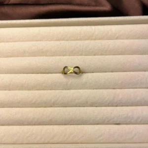 Infinity Twist Ring