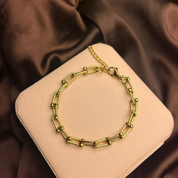 Bracelets 21