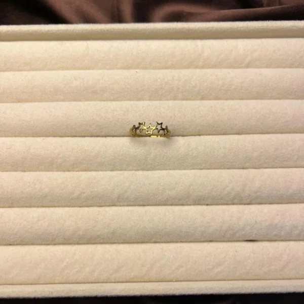 Ring 157