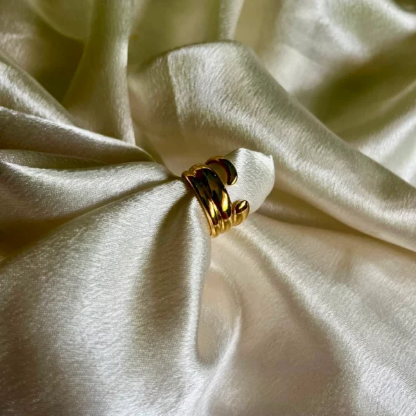 Ring 28