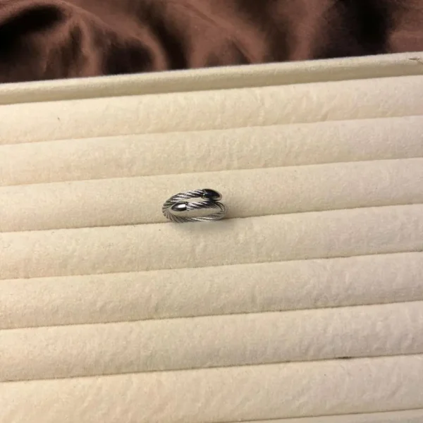 ring 116